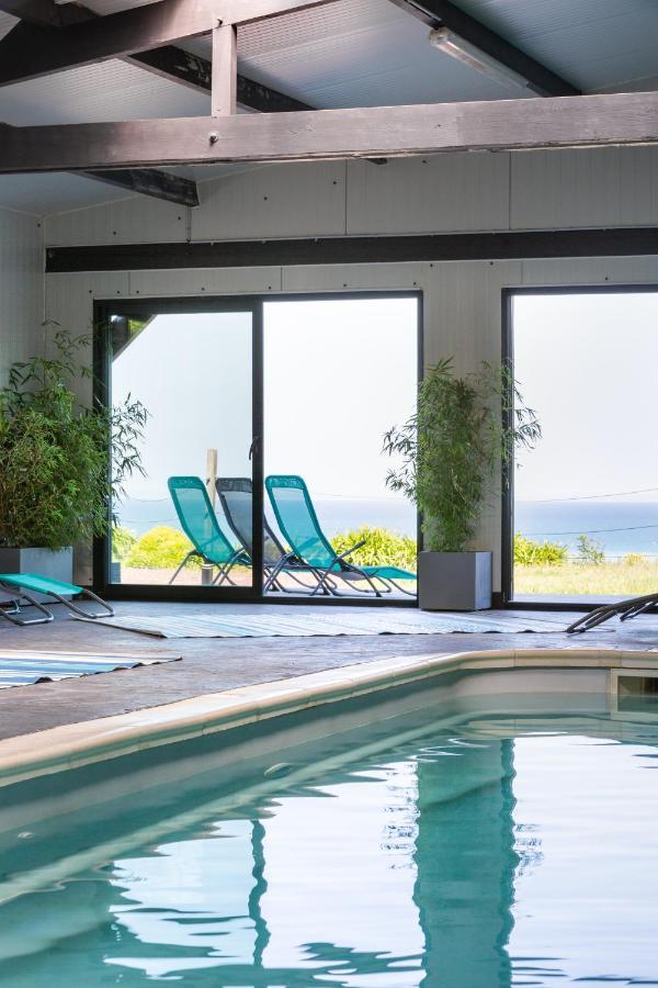 La Métairie du Vauhariot: Seaside Lodge with Heated Pool and Mont Saint-Michel View Cancale Exterior photo
